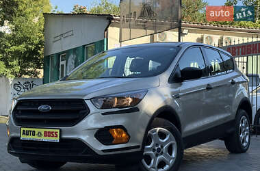 Внедорожник / Кроссовер Ford Escape 2017 в 