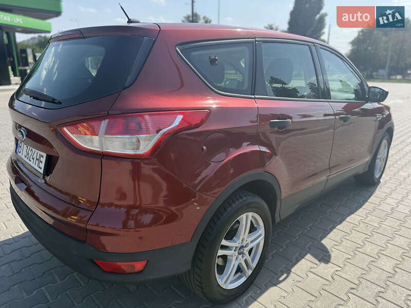 Внедорожник / Кроссовер Ford Escape 2013 в Кременчуге