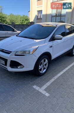 Позашляховик / Кросовер Ford Escape 2015 в Рівному