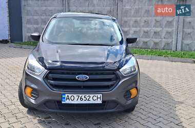 Внедорожник / Кроссовер Ford Escape 2017 в 