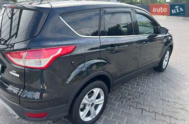 Внедорожник / Кроссовер Ford Escape 2013 в 