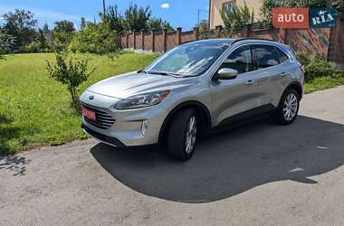 Позашляховик / Кросовер Ford Escape 2021 в Рівному