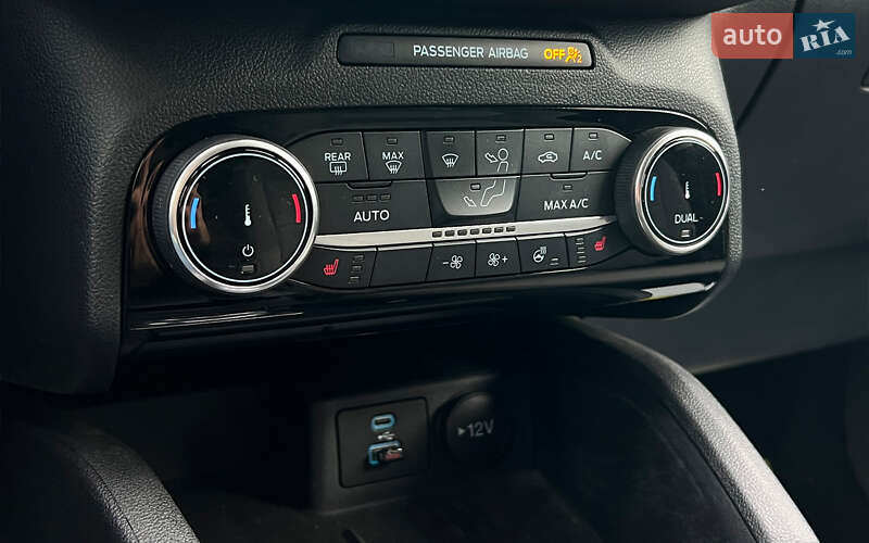 Внедорожник / Кроссовер Ford Escape 2022 в Львове