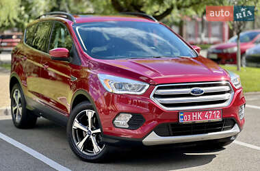 Внедорожник / Кроссовер Ford Escape 2018 в Киеве