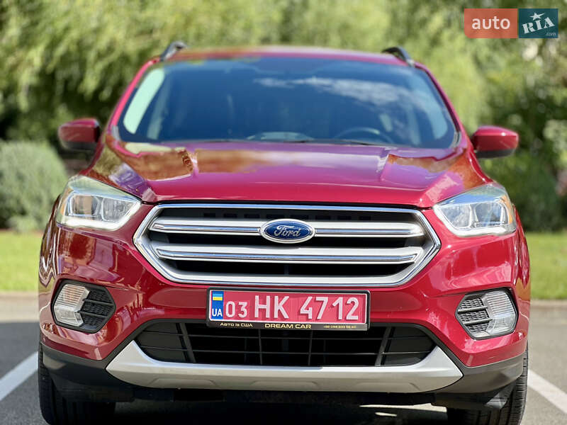 Внедорожник / Кроссовер Ford Escape 2018 в Киеве