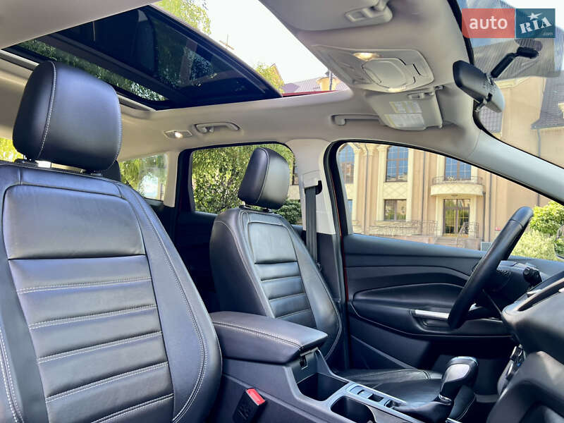 Внедорожник / Кроссовер Ford Escape 2018 в Киеве