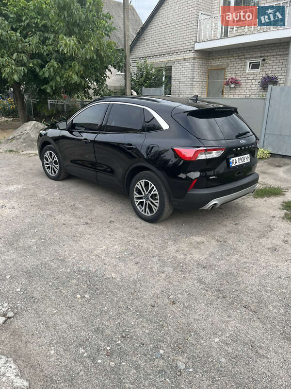 Позашляховик / Кросовер Ford Escape 2021 в Києві