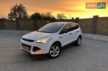 Внедорожник / Кроссовер Ford Escape 2014 в Дубно