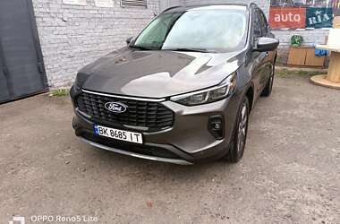Ford Escape 2024