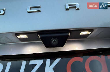 Внедорожник / Кроссовер Ford Escape 2019 в 