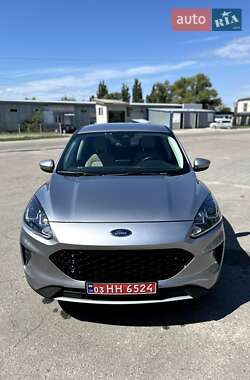 Внедорожник / Кроссовер Ford Escape 2021 в 