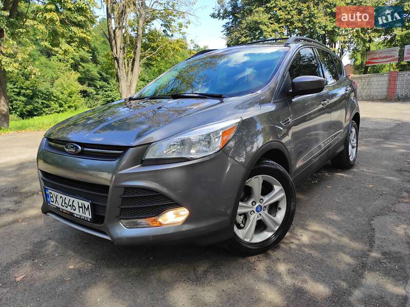 Внедорожник / Кроссовер Ford Escape 2013 в 