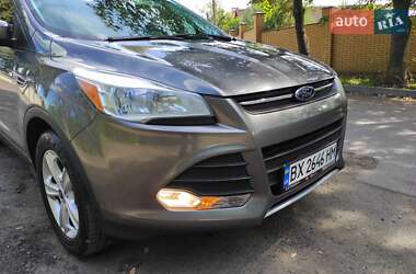 Внедорожник / Кроссовер Ford Escape 2013 в 