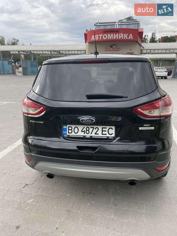 Внедорожник / Кроссовер Ford Escape 2014 в Тернополе