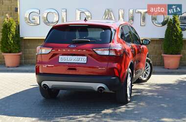 Внедорожник / Кроссовер Ford Escape 2022 в 