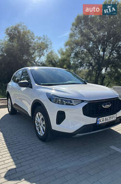 Внедорожник / Кроссовер Ford Escape 2024 в 