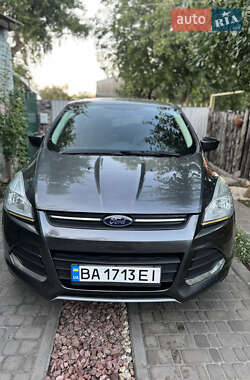 Внедорожник / Кроссовер Ford Escape 2015 в Полтаве