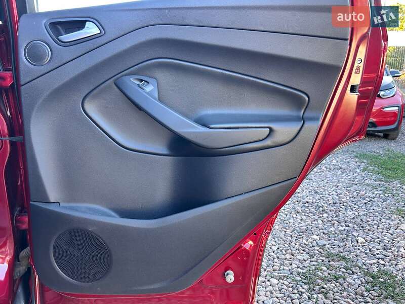 Внедорожник / Кроссовер Ford Escape 2014 в Одессе