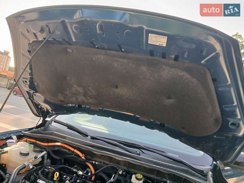 Внедорожник / Кроссовер Ford Escape 2020 в Ирпене