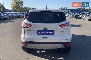 Внедорожник / Кроссовер Ford Escape 2013 в 