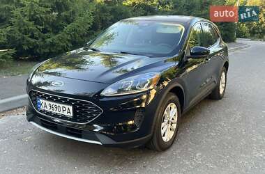 Позашляховик / Кросовер Ford Escape 2020 в Броварах