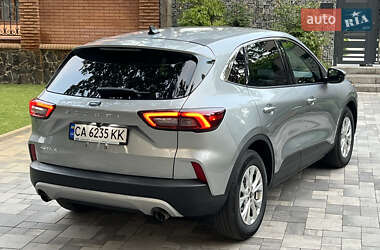 Внедорожник / Кроссовер Ford Escape 2023 в 