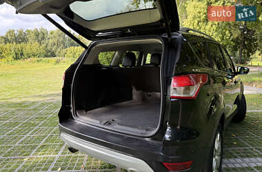 Внедорожник / Кроссовер Ford Escape 2014 в 