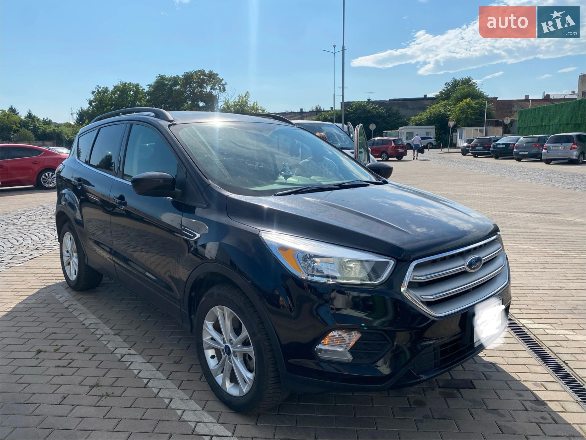 2017 Ford Escape - мініатюра 2