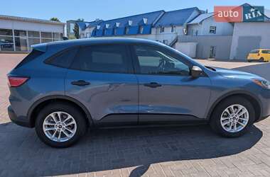 Внедорожник / Кроссовер Ford Escape 2020 в 