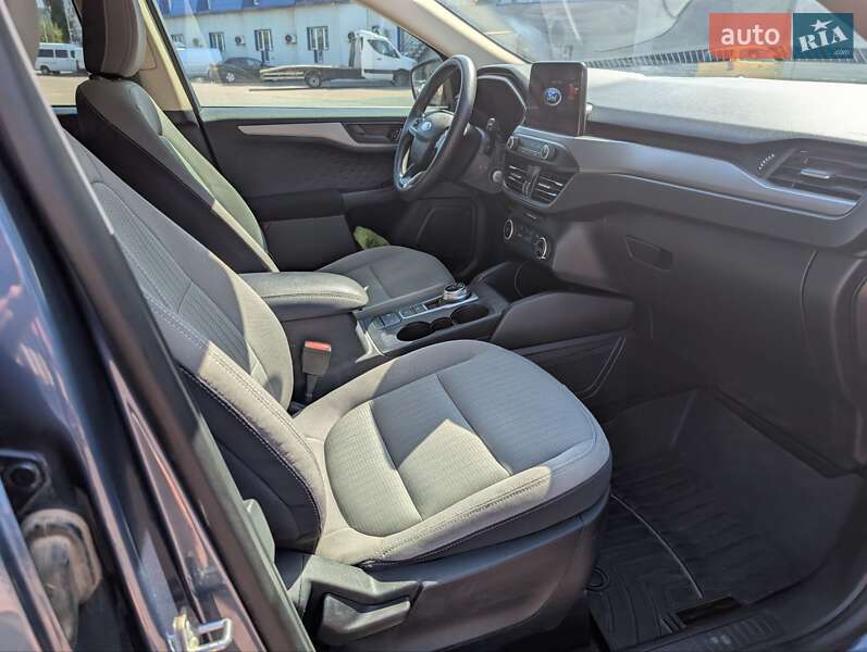 Внедорожник / Кроссовер Ford Escape 2020 в Ровно