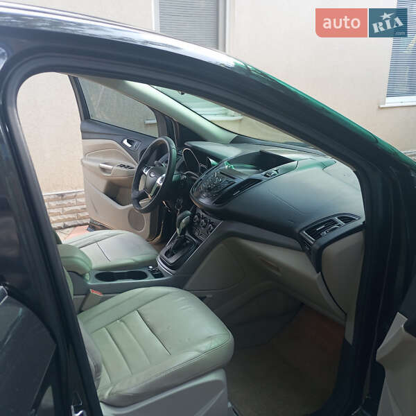 Позашляховик / Кросовер Ford Escape 2015 в Подільську