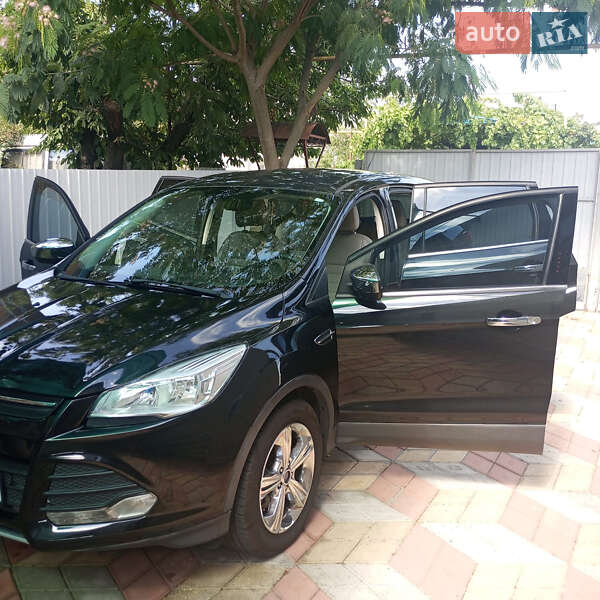 Позашляховик / Кросовер Ford Escape 2015 в Подільську