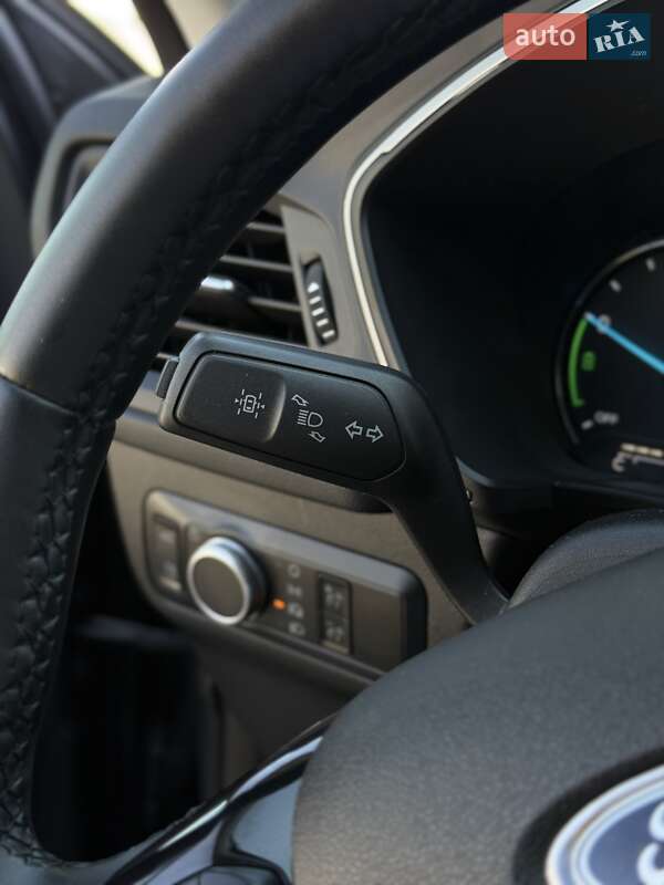 Внедорожник / Кроссовер Ford Escape 2022 в Одессе