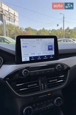 Позашляховик / Кросовер Ford Escape 2022 в Одесі