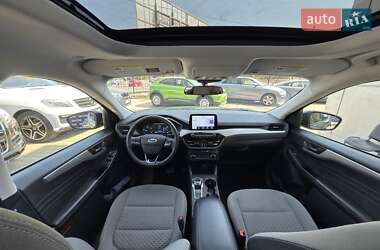 Внедорожник / Кроссовер Ford Escape 2022 в 