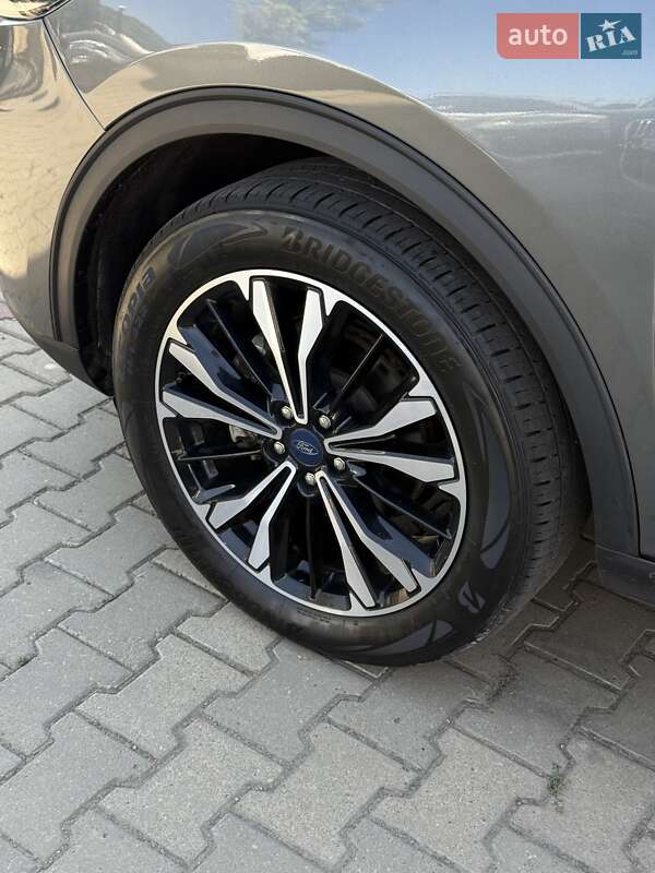 Внедорожник / Кроссовер Ford Escape 2022 в Одессе