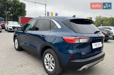 Внедорожник / Кроссовер Ford Escape 2020 в 
