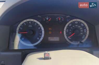 Внедорожник / Кроссовер Ford Escape 2010 в 