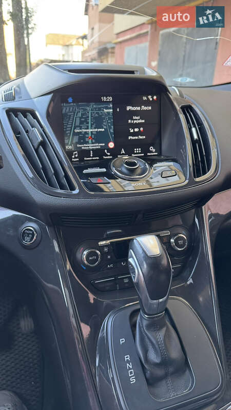 Внедорожник / Кроссовер Ford Escape 2015 в Ивано-Франковске