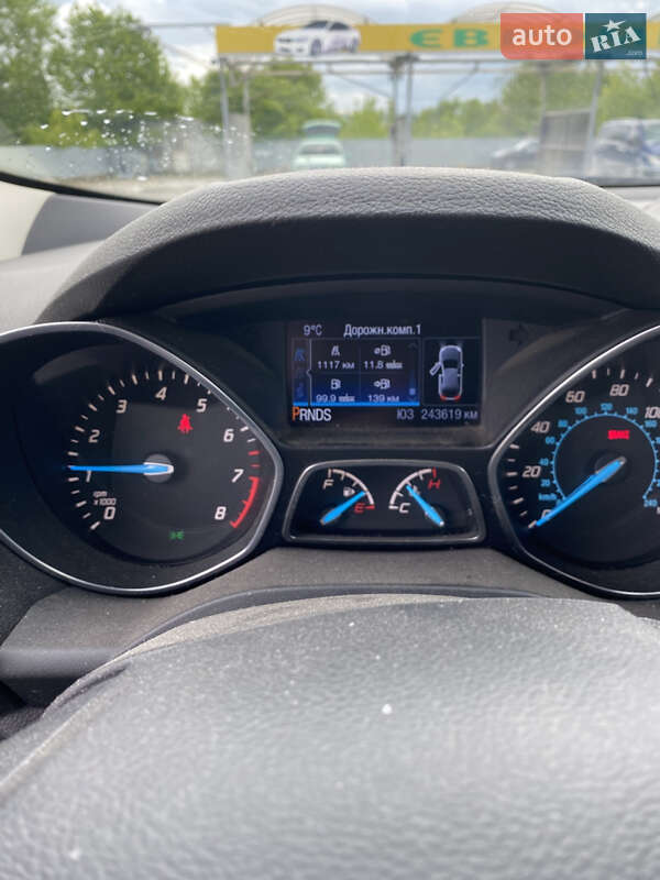 Внедорожник / Кроссовер Ford Escape 2014 в Черновцах