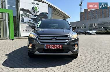 Внедорожник / Кроссовер Ford Escape 2018 в 
