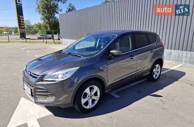 Внедорожник / Кроссовер Ford Escape 2015 в Киеве