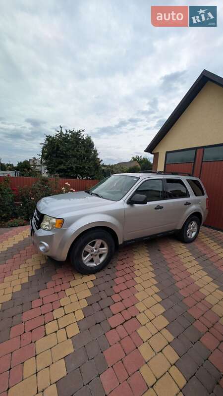 Внедорожник / Кроссовер Ford Escape 2010 в Львове