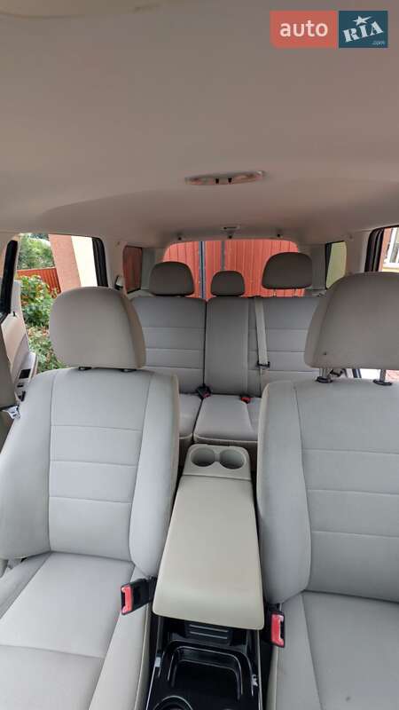 Внедорожник / Кроссовер Ford Escape 2010 в Львове