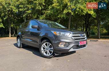 Внедорожник / Кроссовер Ford Escape 2019 в Владимире