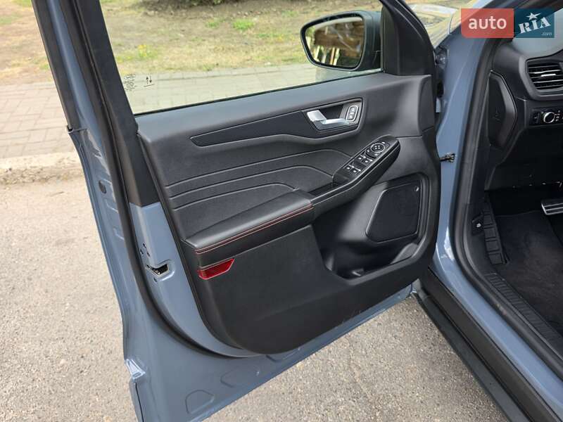 Внедорожник / Кроссовер Ford Escape 2024 в Кривом Роге