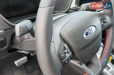 Внедорожник / Кроссовер Ford Escape 2024 в 