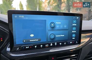 Внедорожник / Кроссовер Ford Escape 2024 в 
