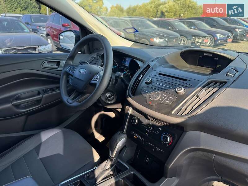 Внедорожник / Кроссовер Ford Escape 2017 в Луцке фото 12 Внедорожник / Кроссовер Ford Escape 2017 в Луцке