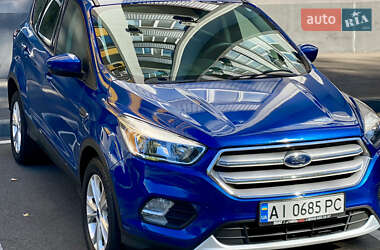Внедорожник / Кроссовер Ford Escape 2018 в Вышгороде